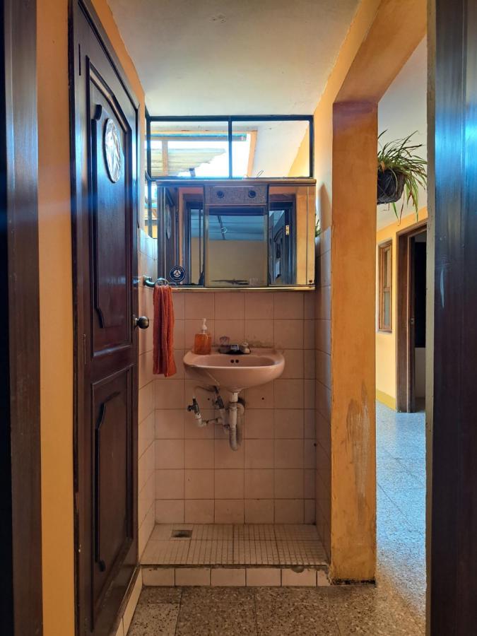 Esperanza Hostel Antigua Εξωτερικό φωτογραφία
